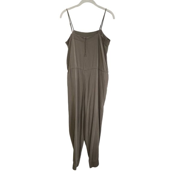 Kit and Ace Easy Breezy 100% Silk Jumpsuit - Picture 3 of 6